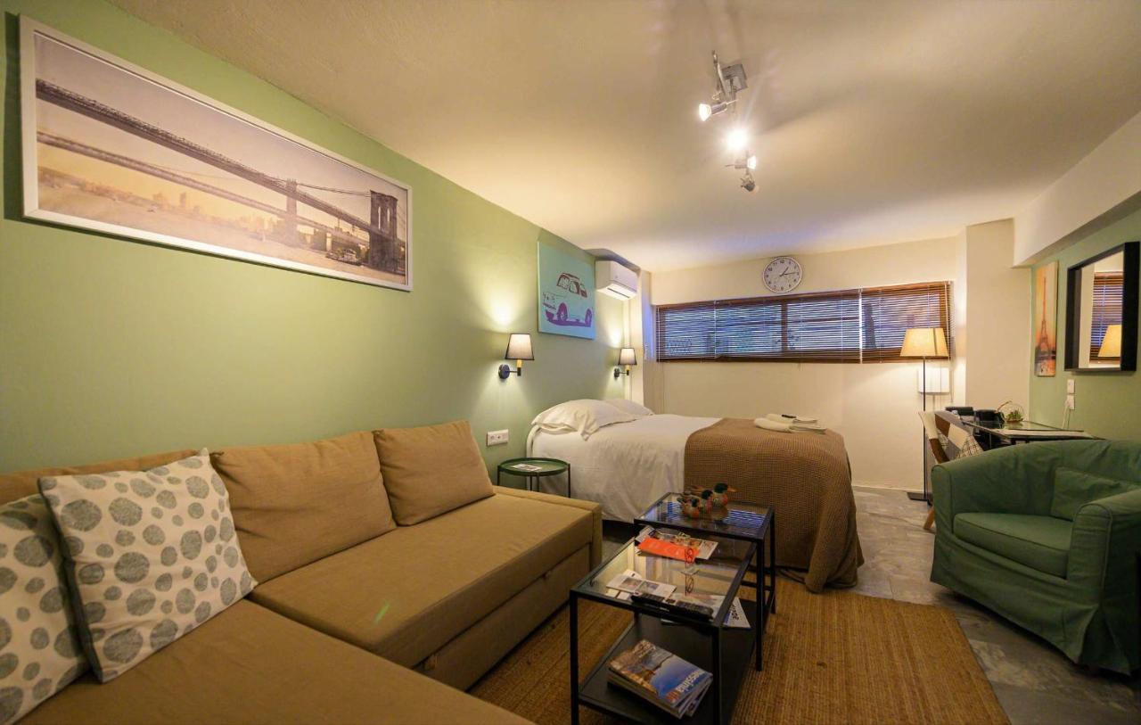 Pol'S Studio, Kalamata Mediterranean Apartments Exterior photo